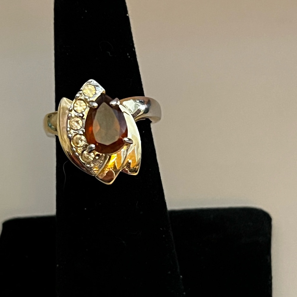 Elegant 18K Gold-Plated Ring with Brown Gemstone & CZ, Vintage Estate, Size 6.75